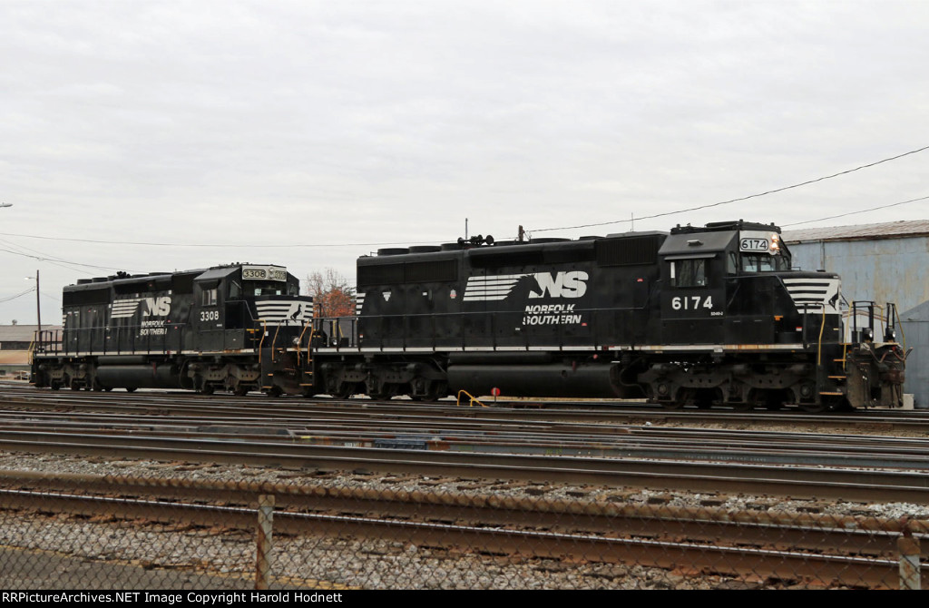 NS 6174 & 3308 are power for the south end job